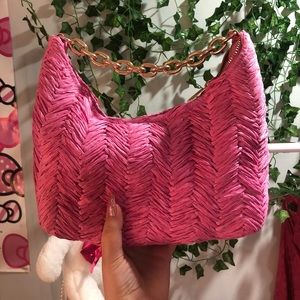 Pink straw purse with gold chain